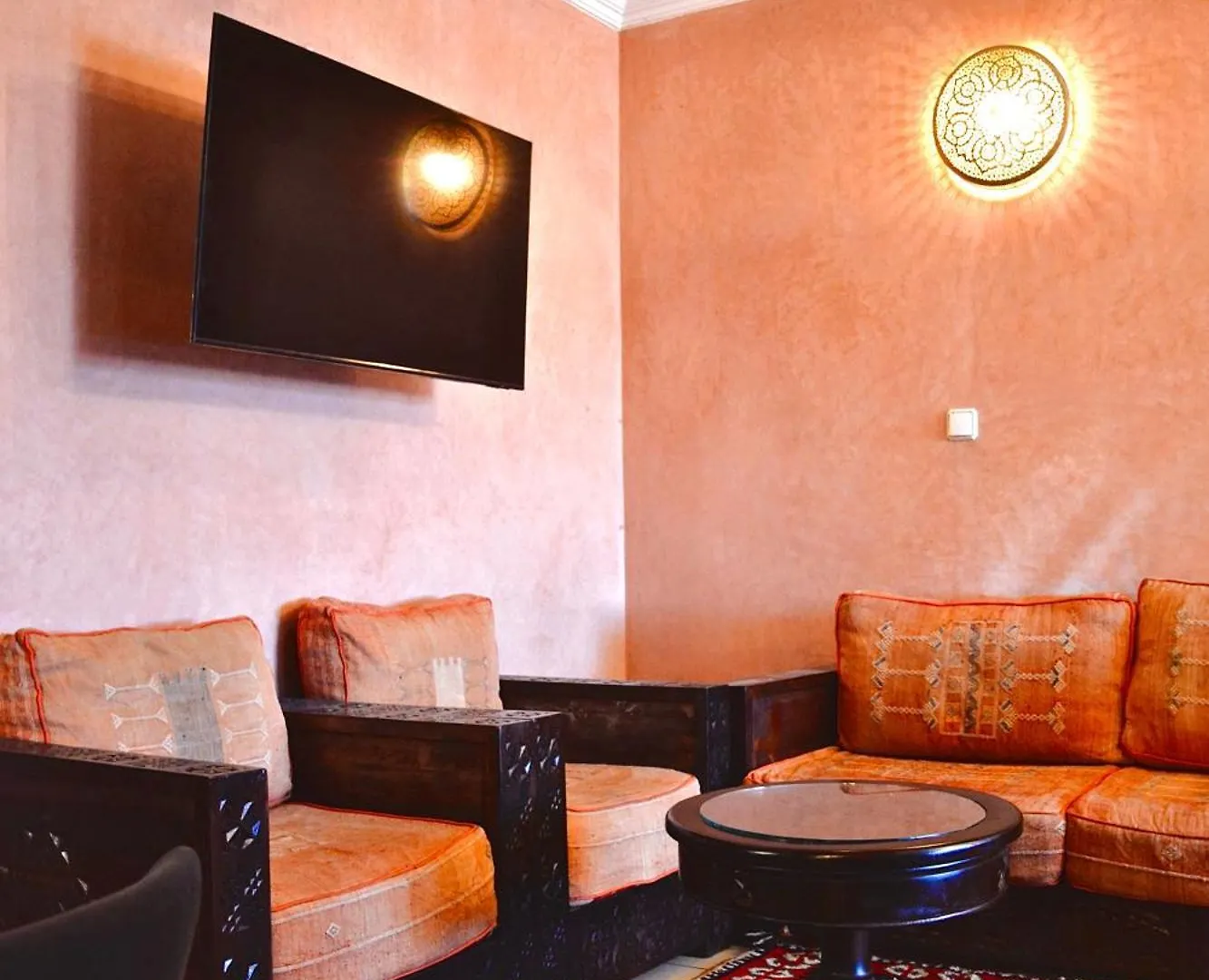 Stylish Moroccan Apartment Near Majorelle Garden, Wi-Fi, Free Airport Shuttle Marrakesh 0*,  Morocco