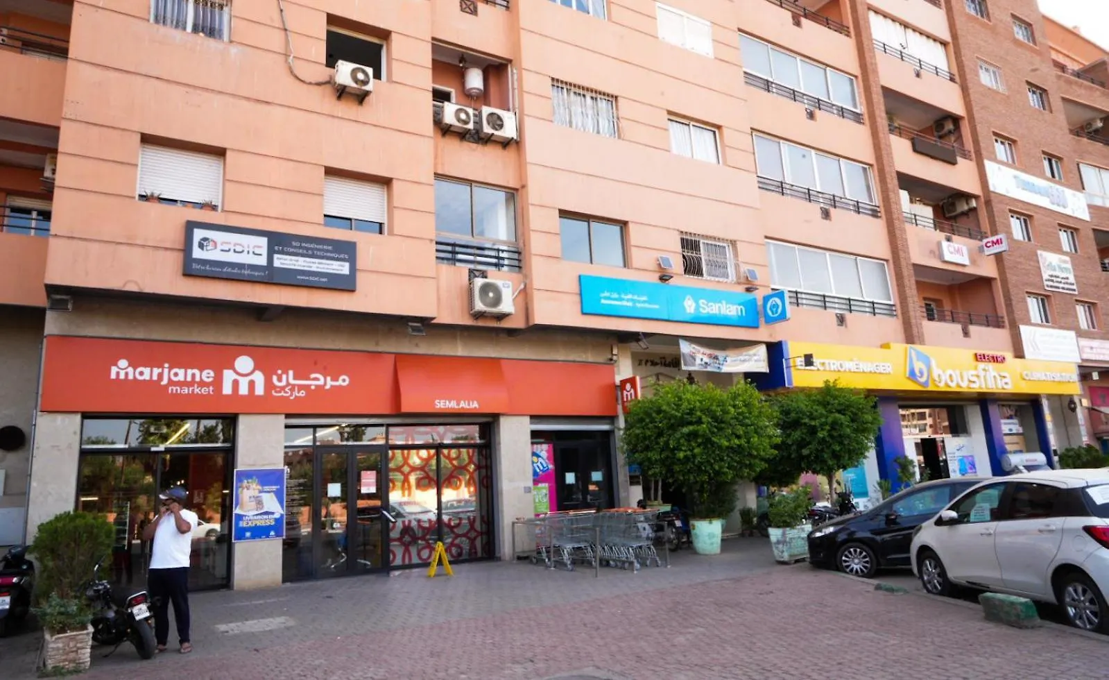 Stylish Moroccan Apartment Near Majorelle Garden, Wi-Fi, Free Airport Shuttle Marrakesh
